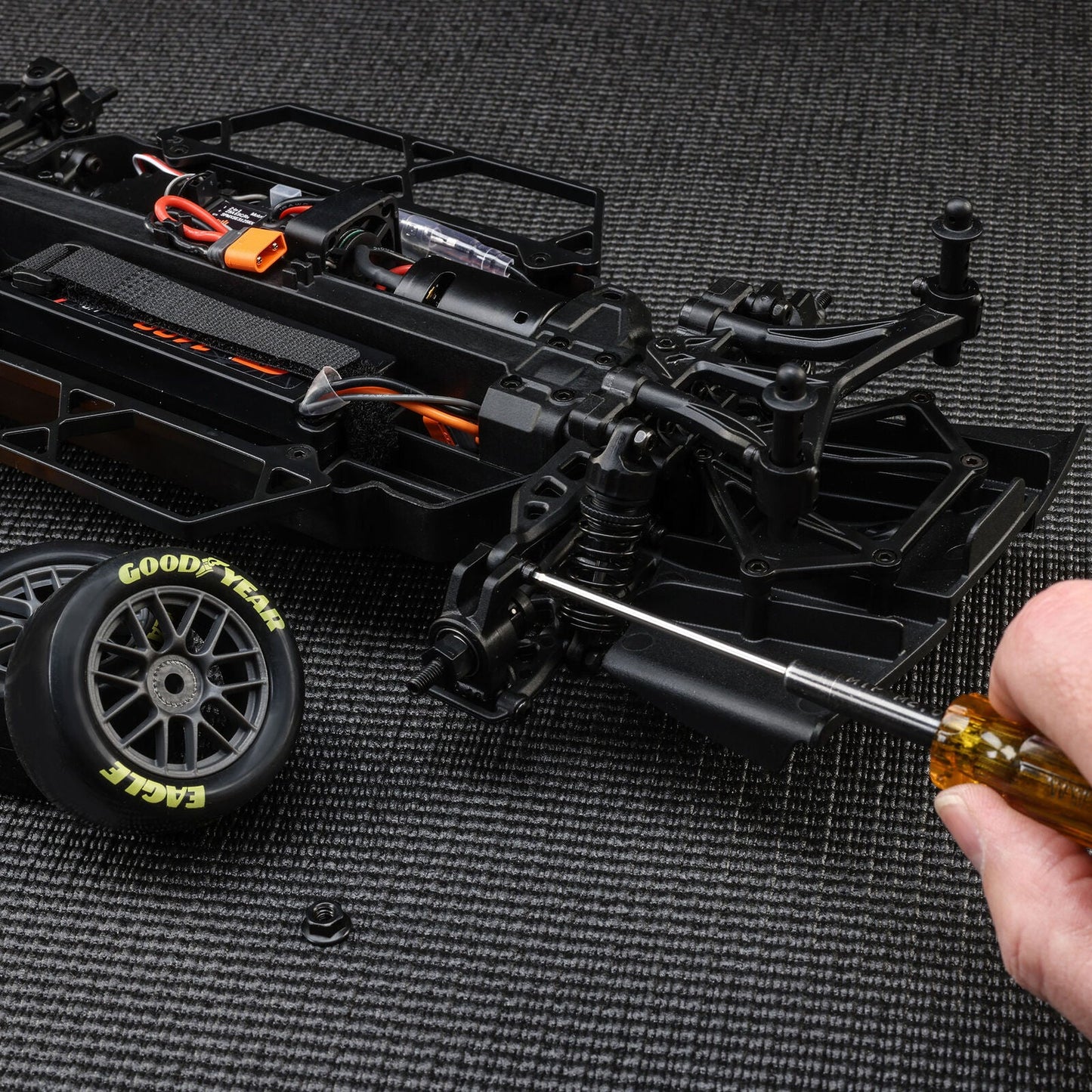 Losi 1/12 NASCAR RC Racecar Joey Logano No. 22